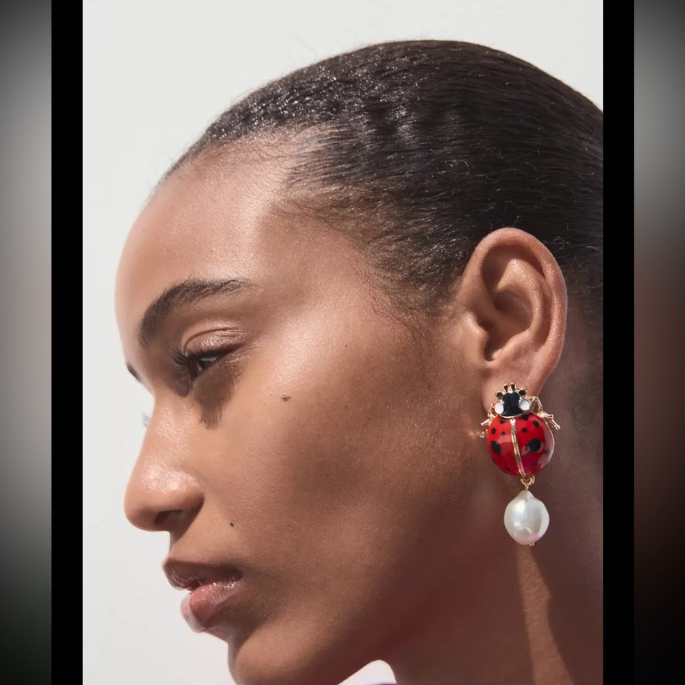 Zara ladybug pearl earring